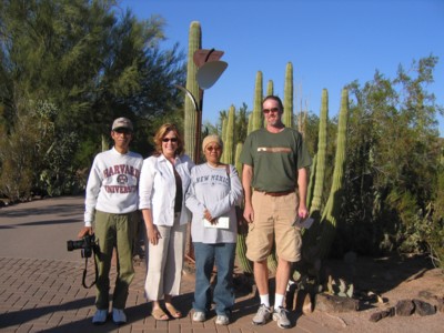 Abah, Becky, Mak and Vin at the desert botanical garden