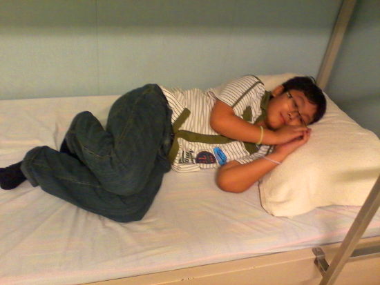 Irfan takes a nap in Petrosains