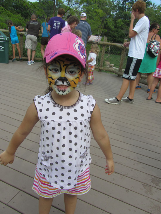 Yaya transformed into a tiger!