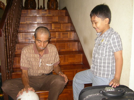 Atok plays ball with Irfan