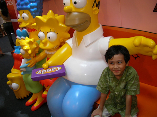 Apparently Irfan smells of candy to Homer