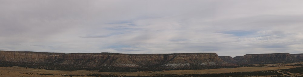 View of other mesas from the Acoma Sky City mesa