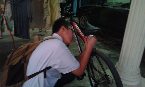 Bike repairer