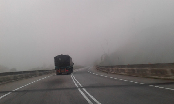 Baling mist