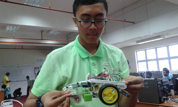 Irfan and the rollerbot
