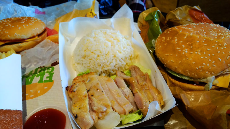 The bbq-flavoured Nasi King was actually delicious.
