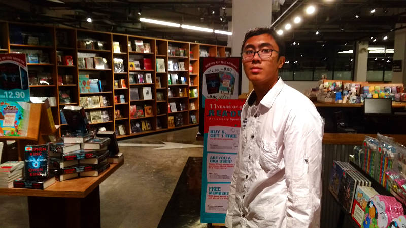 Irfan at the bookstore